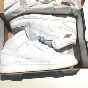 Air Jordan 1 Mid Pure White Size 7Y